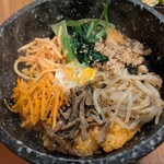 韓国屋台酒場 韓兵衛 - 石焼ビビンバ