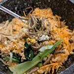 韓国屋台酒場 韓兵衛 - 石焼ビビンバ