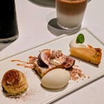 THE COSMOPOLITAN GRILL BAR TERRACE - 