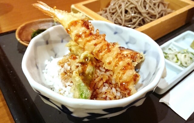 Soba to Washoku Mugifuku Eapotooku Nagoya Ten