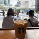 スターバックス・コーヒー - ドリンク写真:■Tall アイス スターバックス ラテ　¥510
　ｸﾞﾗｽに変更 (+0円)