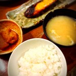 La むめい狼 練馬店 - 目鯛の西京焼き定食