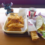 ケンタッキーフライドチキン - クリスピー1ピース半額✖️10 ＆ アイスティーS 氷抜き ＆ とろ～り月見ツイスター ＆ おもちカスタードの月見パイ