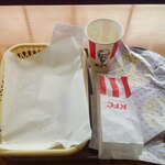 ケンタッキーフライドチキン - クリスピー1ピース半額✖️10 ＆ アイスティーS 氷抜き ＆ とろ～り月見ツイスター ＆ おもちカスタードの月見パイ