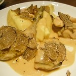 レストランユニック - 熟成キジの煮込み　ニンニククリーム　トリュフ風味