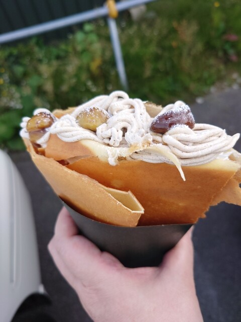 Croffle&Crape 083 （クロッフル&クレープ マルハチサン） - 近文