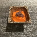 sardexka - 赤ピーマンのムース的なの、アンチョビ添え…このアミューズで心掴まれた