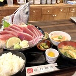 西村商店 - 鰹の一本刺定食　1960円