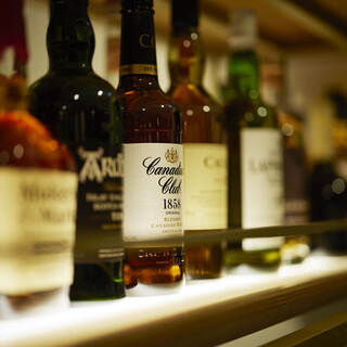 山崎、白州含む60種類プレミアム飲み実施和牛焼肉×ウィスキー