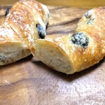 カラスパン - オリーブのリュスティック断面