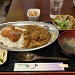 別府塩ホルモン - カツカレー定食