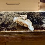 鮨処 乾杯 - かわはぎ　肝醤油