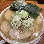 中華そば ふとし屋 - 