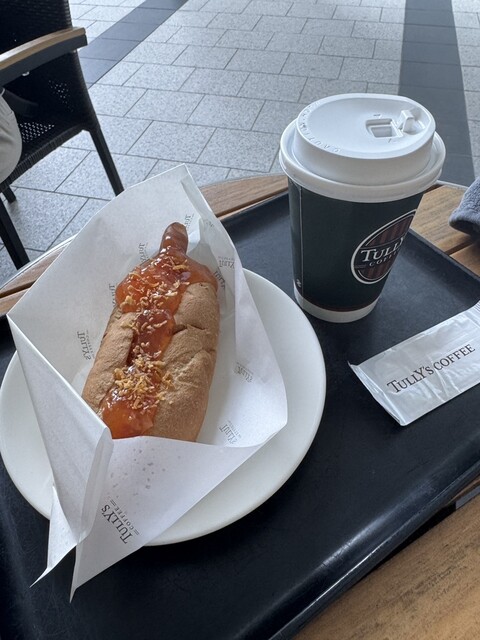 Tully's Coffee Hamamatsucho Eki Kita Guchi Ten