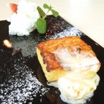 VIA Brianza - ピッコロメニュー 1700円 のフロマージュブランのムース、フレンチトースト、バニラアイス