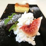 VIA Brianza - ピッコロメニュー 1700円 のフロマージュブランのムース、フレンチトースト、バニラアイス