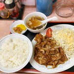 味の舘 - ご飯がすすむ「焼き肉定食」。タレの味が抜群に旨かった。こちらもまた食べたい(;o;)