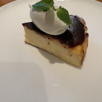 グランド キッチン - バスクチーズケーキ