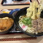資さんうどん - 