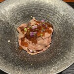 虎猫 toraneko - ニード和牛　陳8年紹興酒漬け