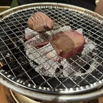 炭火焼肉 たくみ - 