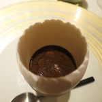 エクアトゥール - フォアグラと地鶏のフラン、トリュフのソース