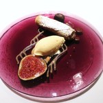 エクアトゥール - パートフィロの焼きモンブラン、ラム酒のアイス