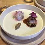 arkua - 皮目を炙った秋刀魚 焼き茄子 鮎の内蔵の塩漬けと茄子のペースト 蕪と梨のサラダブルーチーズ