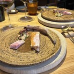 arkua - 岩手県産ハーブ豚の骨付きロースト ジビエのフォンで炊いたリゾット