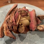 洋風小料理屋 モリノナカ - 仔ヒグマのモモ肉ロースト・キョン・栗・冬瓜