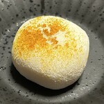 キタヤ餅店 - かぼちゃにはかぼちゃの粉末が…
