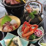 旬肴料理 かえで - 4周年記念　11月末まで　５０００円　松茸土瓶　和牛朴葉焼き　付き会席。
