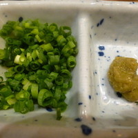 博多華味鳥 銀座4丁目店 - 柚子胡椒が合います