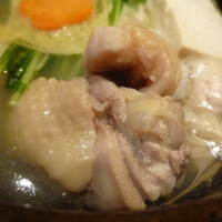 博多華味鳥 銀座4丁目店 - 骨付鶏肉♪