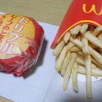 マクドナルド - 料理写真:トリプルビーフのとろ旨すき焼き月見&マックフライポテトL
