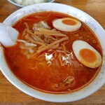 かつ平 - 鉄火麺煮たまご