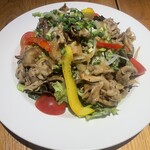 カスターニエ　軽井沢ローストチキン - ①きのこサラダ★★★★〜★★★★★