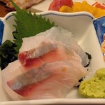 てっぺん - 新鮮なお刺身も付いてました♡\(,,>᎑<,,)/たぶん、カンパチとバショウカジキだと思います( ˊᵕˋ ;)