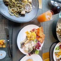 MIDO RESTAURANT PIC NIKA - 
