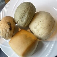 MIDO RESTAURANT PIC NIKA - 