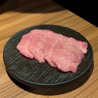 中目黒焼肉 登牛門 - 