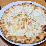 シバ - チーズナン