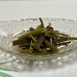 宴庵 ふるや - お通しのぜんまい