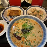 上海チキン 大塚 小閣樓 - 