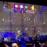 幕が閉じればＬＩＶＥの始まり・・・腹１０分で死にそう・・・