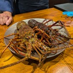 馳走西健一 - 大きな伊勢海老。