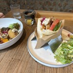 アース ツリー カフェ - 