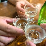 つぶ焼 かど屋 - 2025/10  冷酒で乾杯