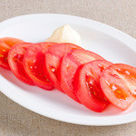 えこひいき - 冷やしトマト