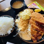豚屋とん一 - 料理写真: